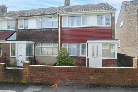 3 Bedroom House - End Terrace - Photo 3