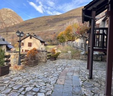 2 room luxury Flat for rent in Naut Aran, Catalonia - Photo 1