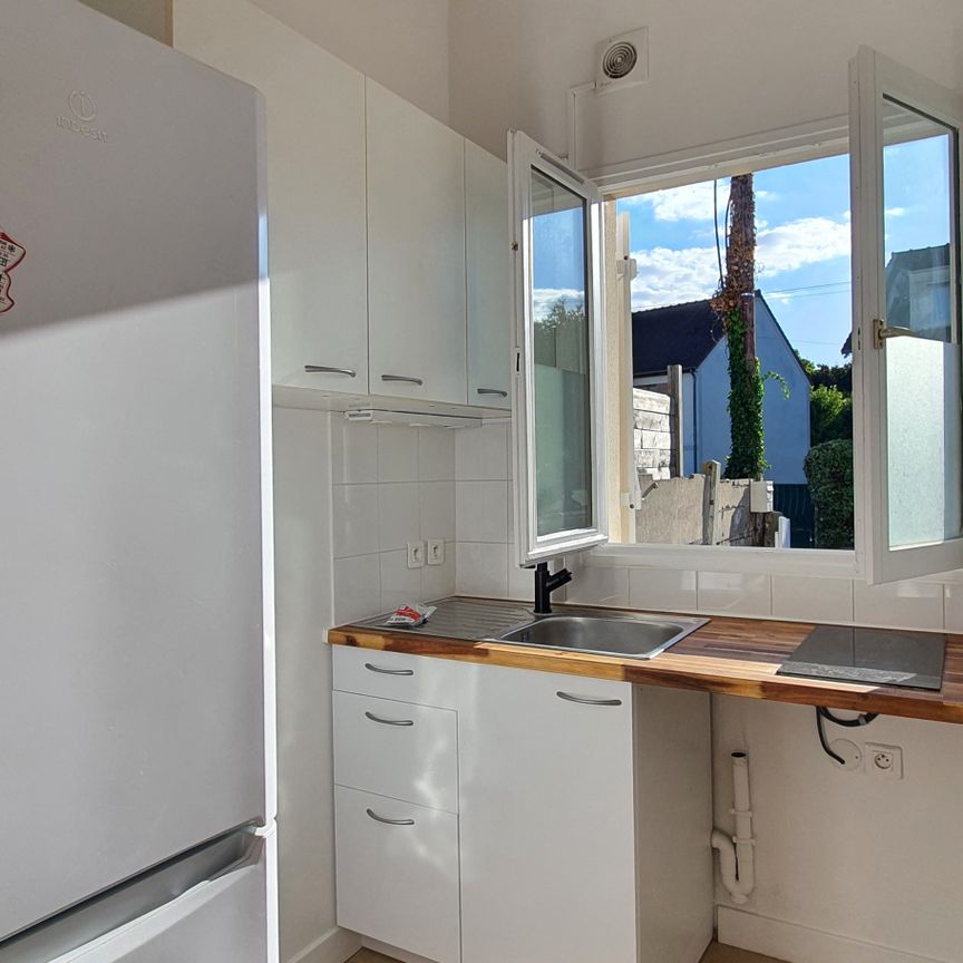 Maison Meublée CHATOU – Jardin - Photo 1