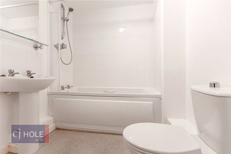 High Point House, - Photo 3