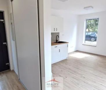 Pronájem bytu 2+kk s terasou, zahradou a parkovacím místem, Valašsk... - Fotografie 6