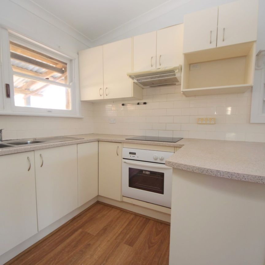 27 Ogilvy Street, Peakhurst NSW 2210 - House For Rent | Domain - Photo 1