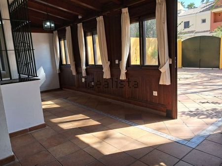 Alquiler de chalet pareado en Las Redes - Photo 4