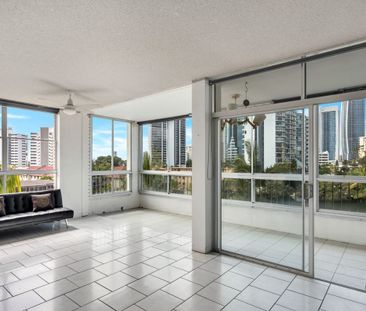 11 Paradise Island, Surfers Paradise, QLD 4217 - Photo 3