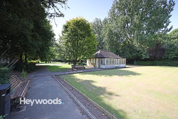 2 bed terraced house to rent in Silverdale Road, Newcastle-under-Lyme, Staffordshire - Photo 1