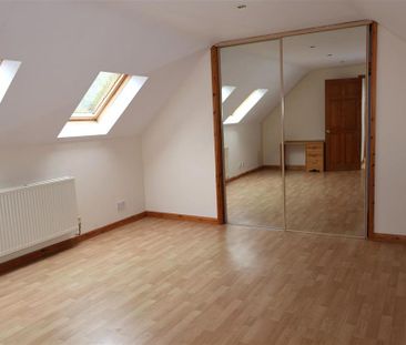 4 bedroom bungalow to rent - Photo 3