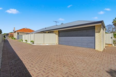 Low Maintenance Luxury 3x2 in South Bunbury! - Photo 5