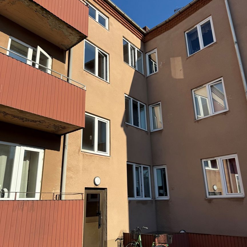 Rönnebergsgatan 6B, Öster - Foto 2