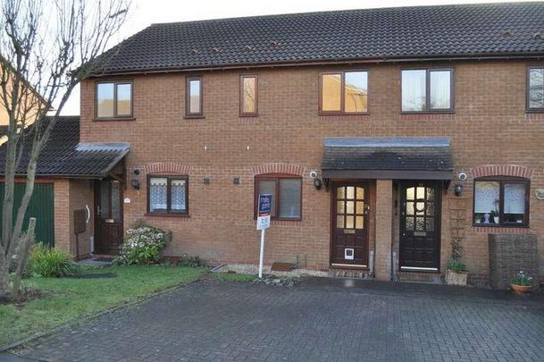 Kingsland Close, Stone, ST15 - Photo 1