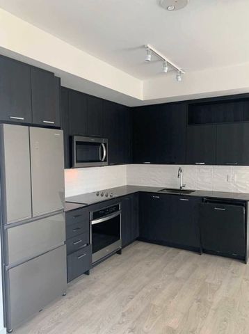 For Lease - 120 Eagle Rock Way Unit# 506, Vaughan, Ontario - Photo 5