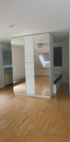 Nette 1 1/2 Zimmer whg für Single - Foto 2