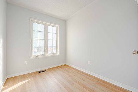 For Lease - 7035 Rexwood Road Unit# 111, Mississauga, Ontario - Photo 3