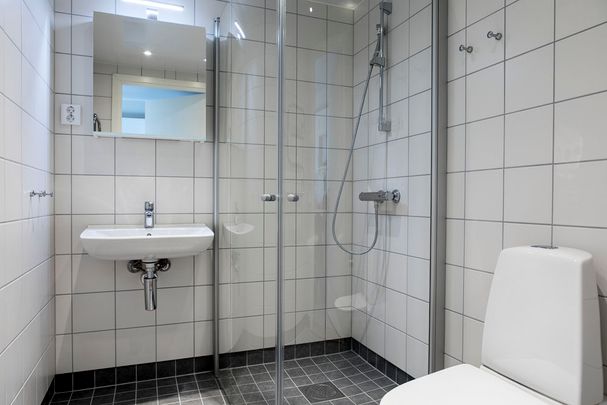 Fyrspannsgatan, Hässelby - Photo 1