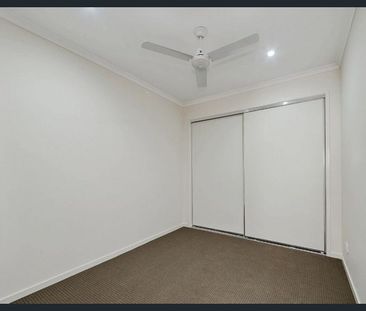 Modern, Low-Maintenance Living with Air Conditioning in Convenient ... - Photo 1
