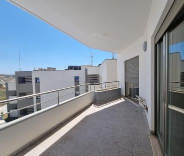 2 bedroom luxury Apartment for rent in Mafra, Lisbon - Photo 2