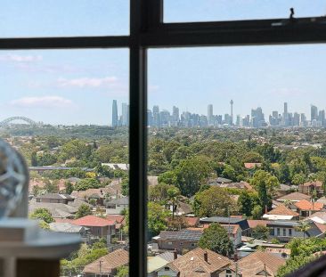 Modern two-bedroom plus study apartment framed by Harbour Bridge views - Photo 1
