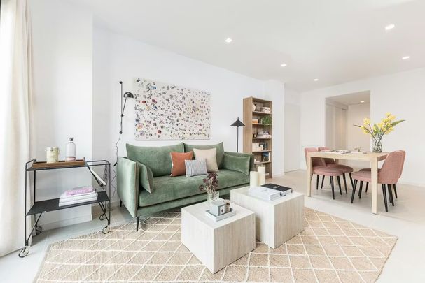 Carrer de Maignon, Barcelona, Catalonia 08024 - Foto 1