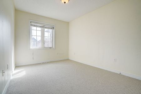 For Lease - 1237 Craigleith Road, Oakville, Ontario - Photo 2