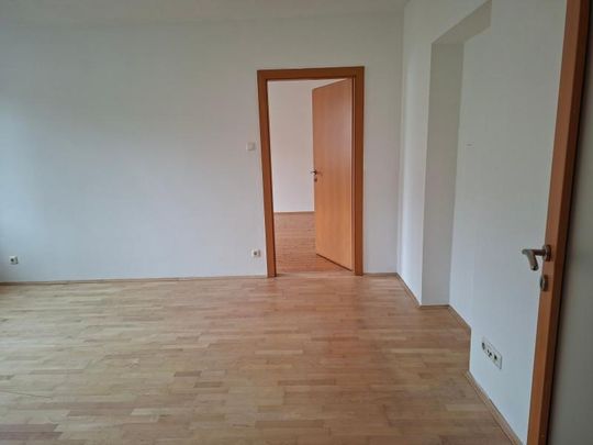 Linz Brucknerstraße 33 - Generalsanierte 2-Zimmerwohnung, 47 m2 WNFL mit neuer Küche ohne Ablöse! - Photo 1
