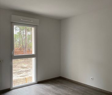 Location Appartement 2 pièces 44m² - Photo 6