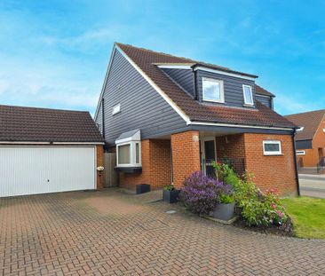 4 bedroom detached house to rent - Photo 2