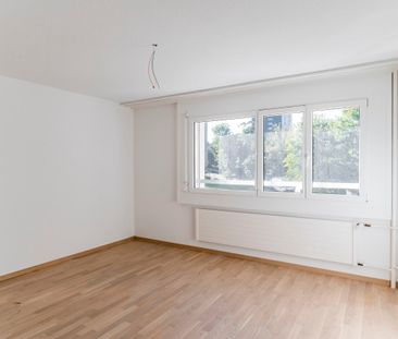 APPARTEMENT RENOVE AVEC BALCON ET ASCENSEUR - Photo 3