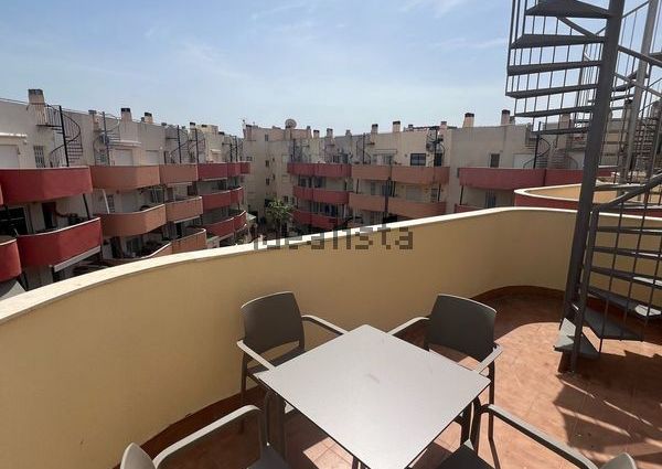 Alquiler de ático en Avenida de Daya Nueva, 4