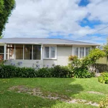 Warm & Welcoming 3-Bedroom Family Home in Beerescourt - Photo 1