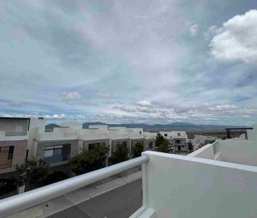 Renta de casa en Zibata el Marques Querétaro - Photo 1