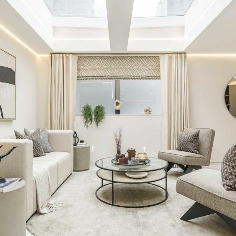 South Molton Street, Mayfair, W1K - Photo 1