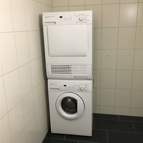 2.5 Zimmer, 2. Stock - Photo 1