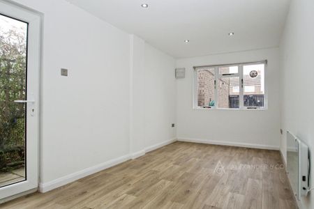 3 bedroom house to rent - Photo 2