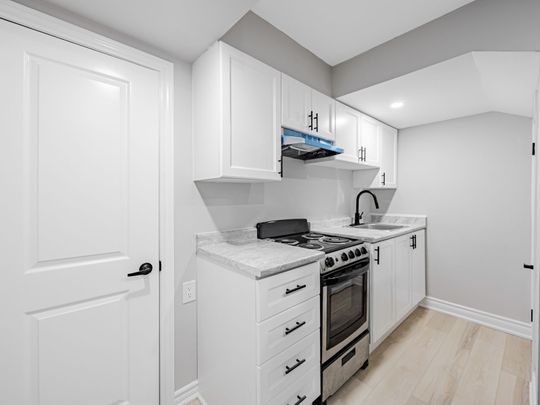 For Lease - 6 Harper Hill Drive Unit# Baseement, Ajax, Ontario - Photo 1