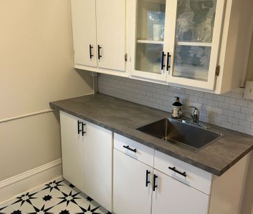 For Lease - 1201 Kenneth Avenue Unit# Upper, Peterborough, Ontario - Photo 5