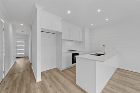 16 Jandakot Walk, Point Cook VIC 3030 - House For Rent | Domain - Photo 2
