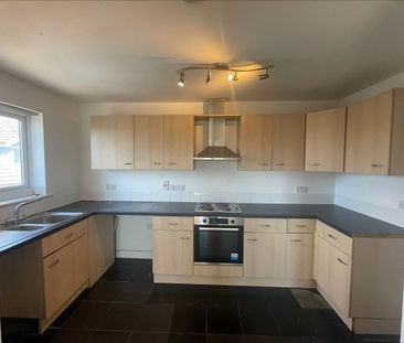 Taylforth Close, Walton, L9 2DP - Photo 3