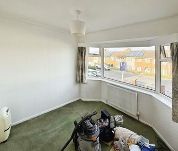 2 bedroom house to rent Fairway, Northampton, NN2 - Photo 2