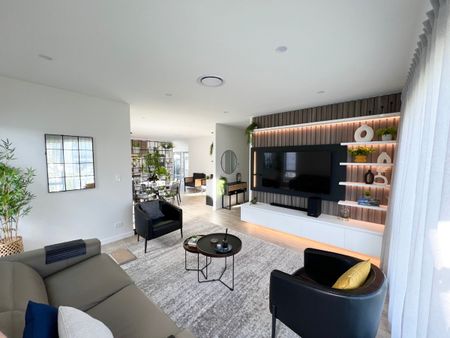 Modern Family Home with Style and Space - Photo 4