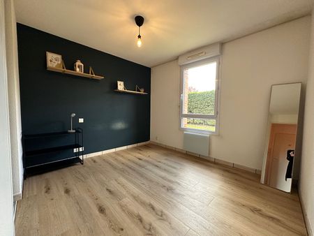 Location Appartement 3 pièces 64m² - Photo 4