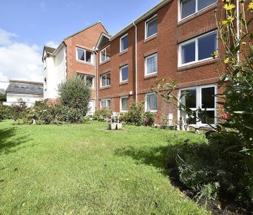 1 bedroom ground floor flat to rent - Photo 6