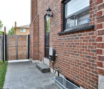 For Lease - 21 Avon Crescent, Vaughan, Ontario - Photo 5