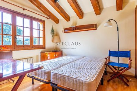 Barcelona, Catalonia 08392 - Photo 5