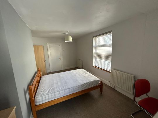 Plym Street, Plymouth - Photo 1