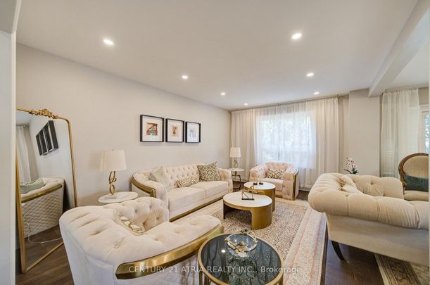 For Lease - 18 Park Lane Circle Unit# Main Floor, Richmond Hill, Ontario - Photo 1