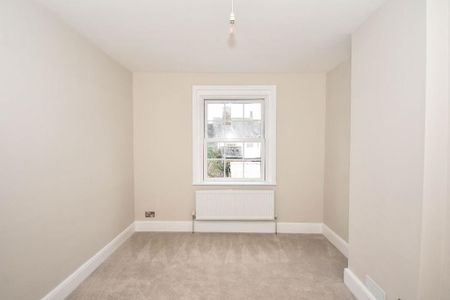 3 bedroom detached house to rent - Photo 5