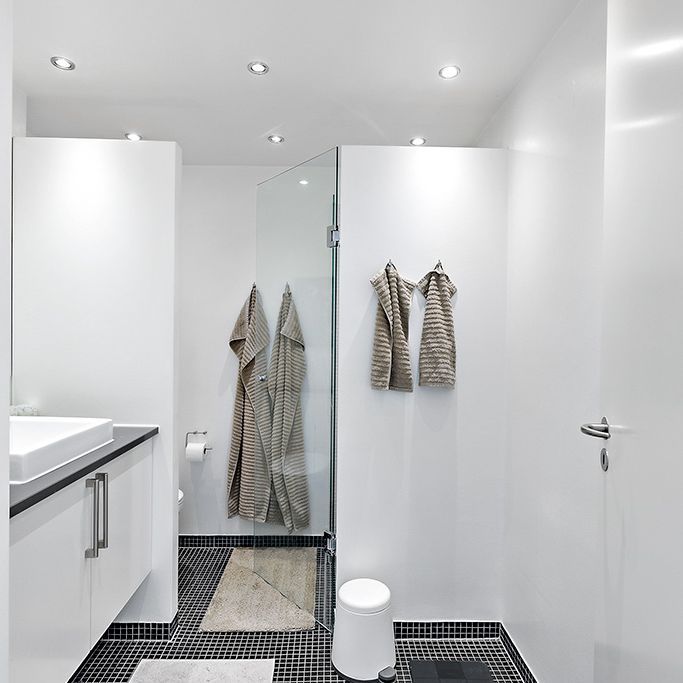 Lys og moderne lejlighed på attraktive Amerika Plads udlejes - Photo 1