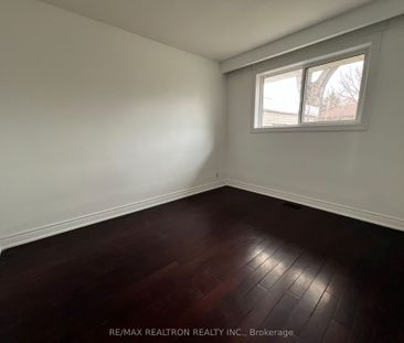 32 Fintona Avenue #Main - Photo 4