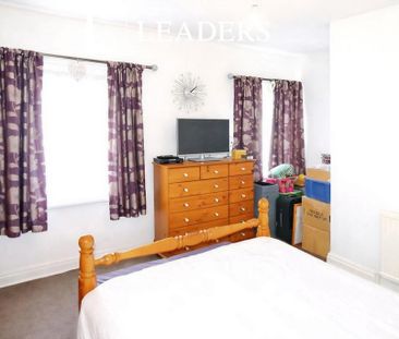 3 bedroom house to rent - Photo 3