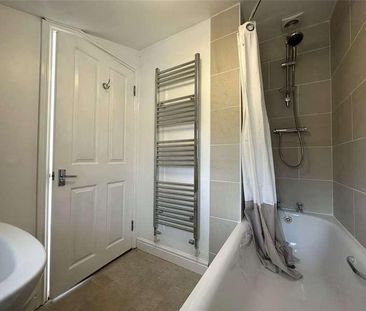 Roseland Crescent, Exeter, Devon, EX1 - Photo 5