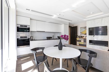 High Street Kensington, Charles House, Kensington, London - Photo 4